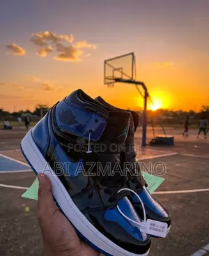 Nike Air Jordan 1