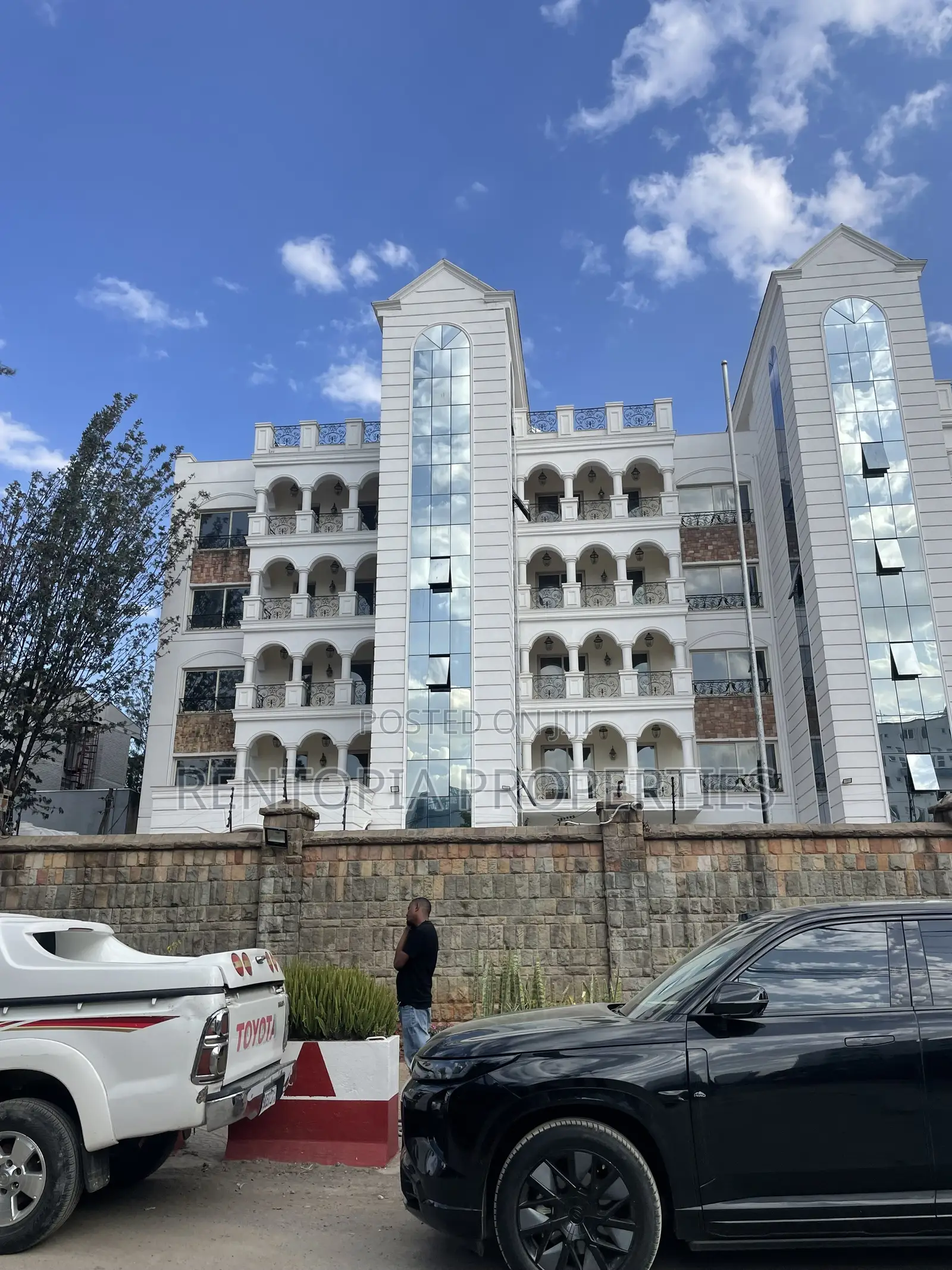 Hotel for Rent! Bole