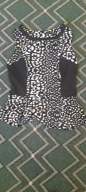 Tight Cloth For The Women With Shape