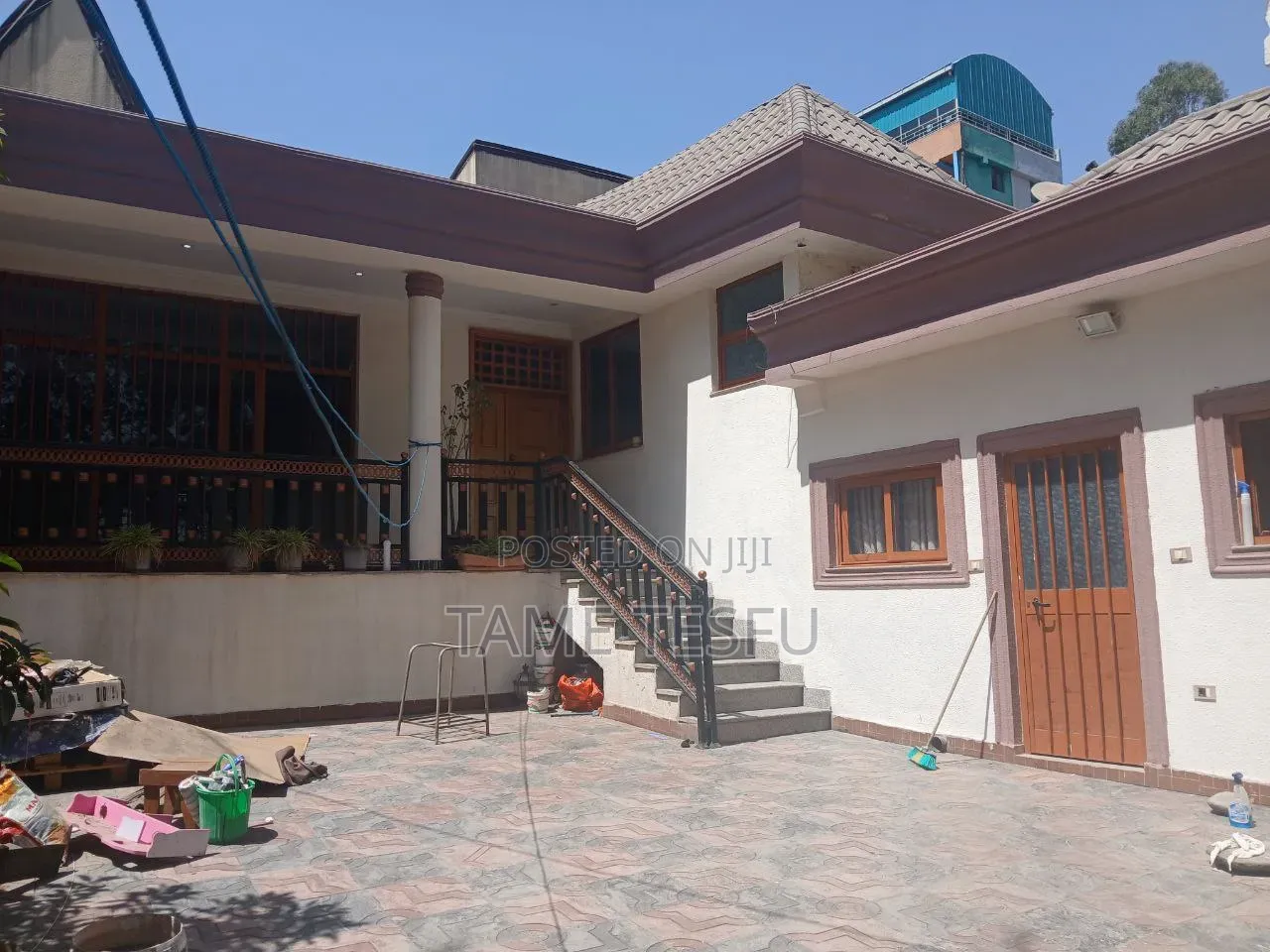 Furnished 4bdrm Villa in ቀለበት ወጣት ማዕከል, Nifas Silk-Lafto for sale