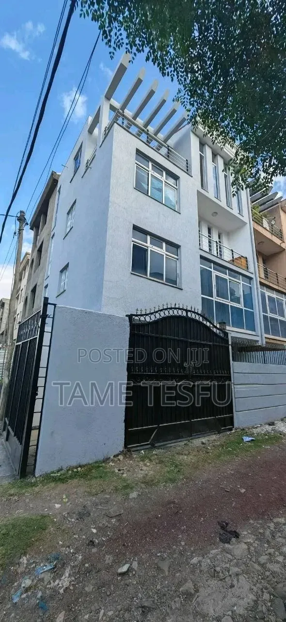 Furnished 6bdrm House in ጋርመንት, Nifas Silk-Lafto for sale