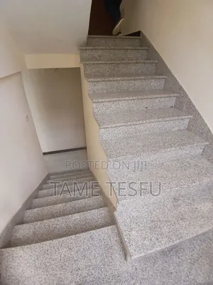 Furnished 4bdrm House in ጋርመንት, Nifas Silk-Lafto for sale