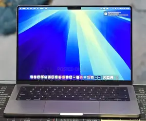 New Laptop Apple MacBook Pro 32GB Apple M1 Pro SSD 1T