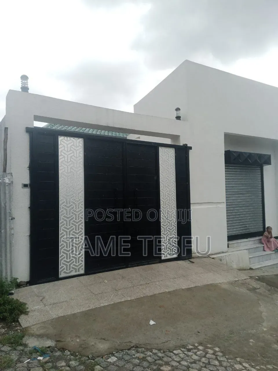 Furnished 5bdrm Villa in ሃና ማርያም, Nifas Silk-Lafto for sale