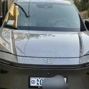 Toyota bZ3 2025 Gray