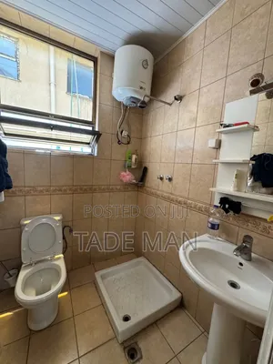 9bdrm Apartment in Marefiya Realestate, Yeka for sale