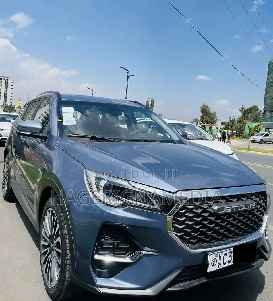 Jetour X70 1.5 7-Seater FWD 2022 Blue