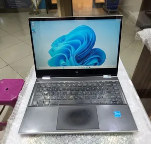 New Laptop HP Pavilion X360 8GB Intel Core i3 SSD 128GB