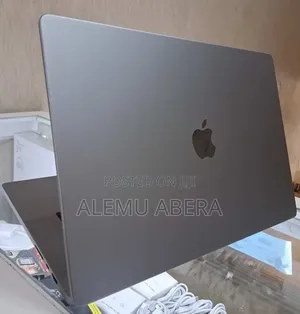 New Laptop Apple MacBook Pro 2021 M1 32GB Apple M1 Pro SSD 1T