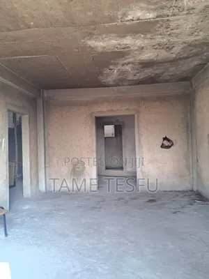 3bdrm House in ሀያት, Bole for sale