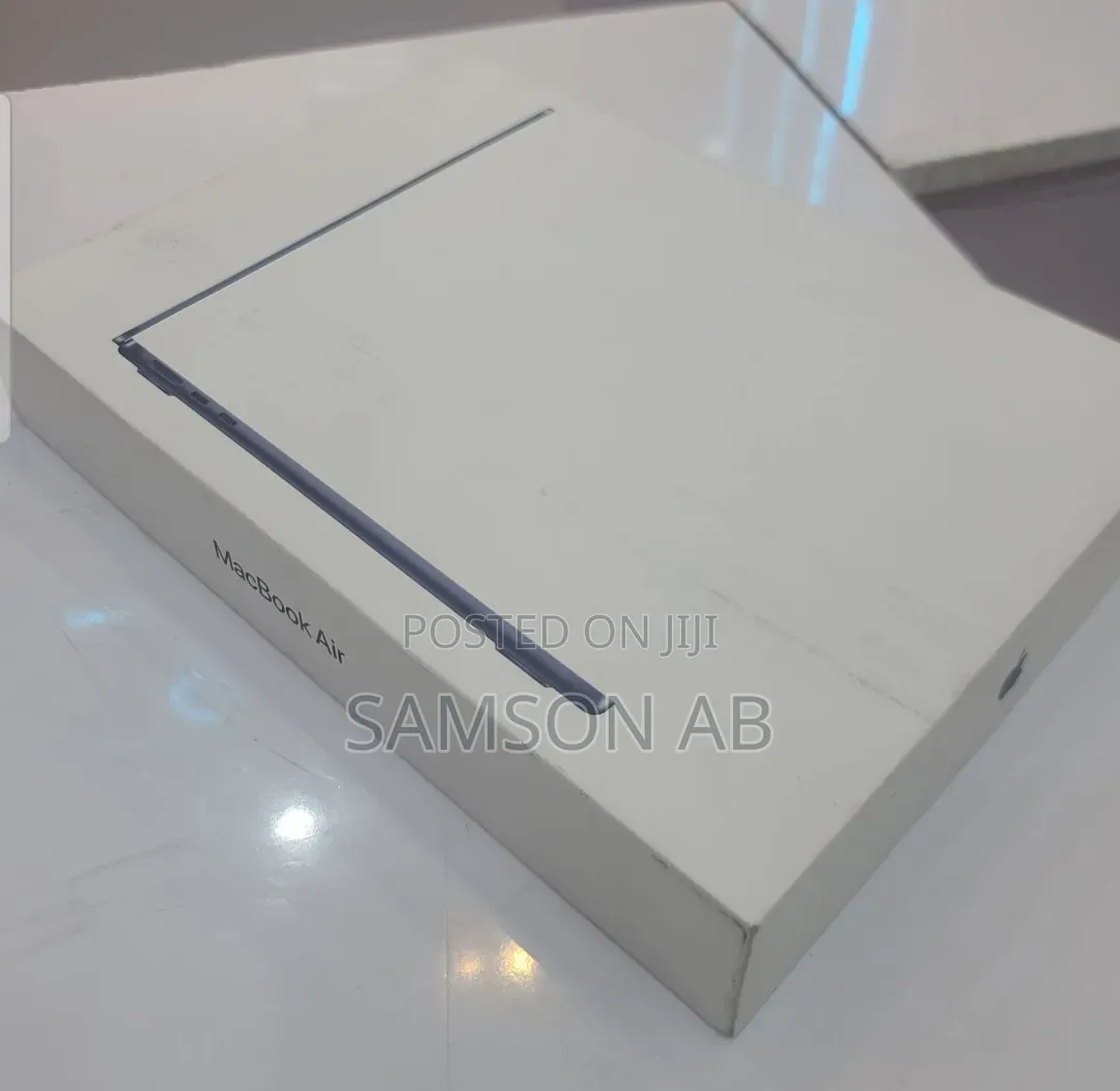 New Laptop Apple MacBook Air 2026 M5 16GB Apple M5 SSD 512GB
