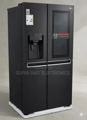 Lg Side-by-Side Refrigerator With Door-in-Door End Wwaterdispenser