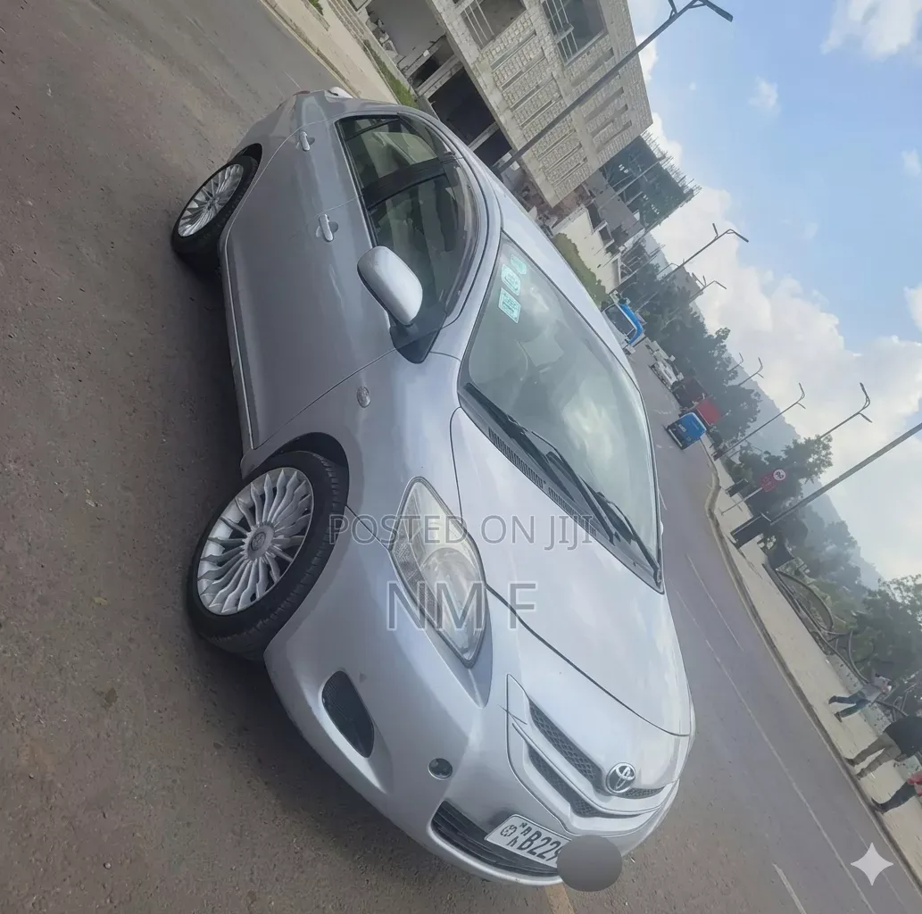 Toyota Yaris 1.0 VVT-i 2008 Silver