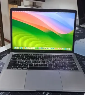New Laptop Apple MacBook Air 2019 8GB Intel Core i5 SSD 128GB