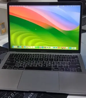 New Laptop Apple MacBook Air 2019 8GB Intel Core i5 SSD 128GB