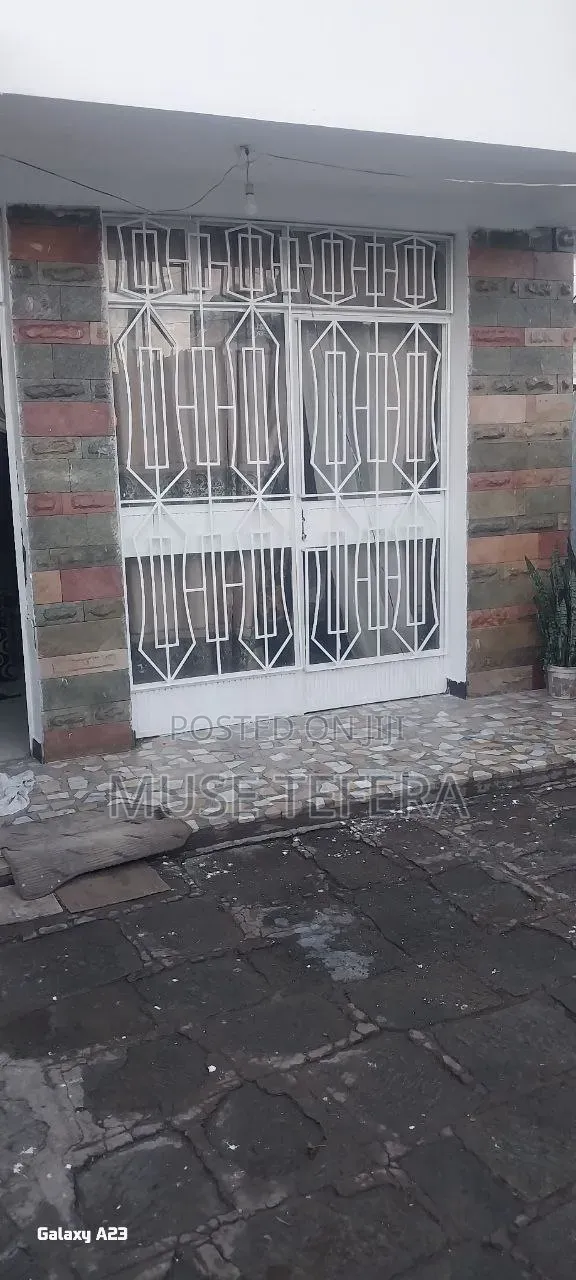 Furnished 3bdrm Villa in Alem Bank, Akaky Kaliti for sale