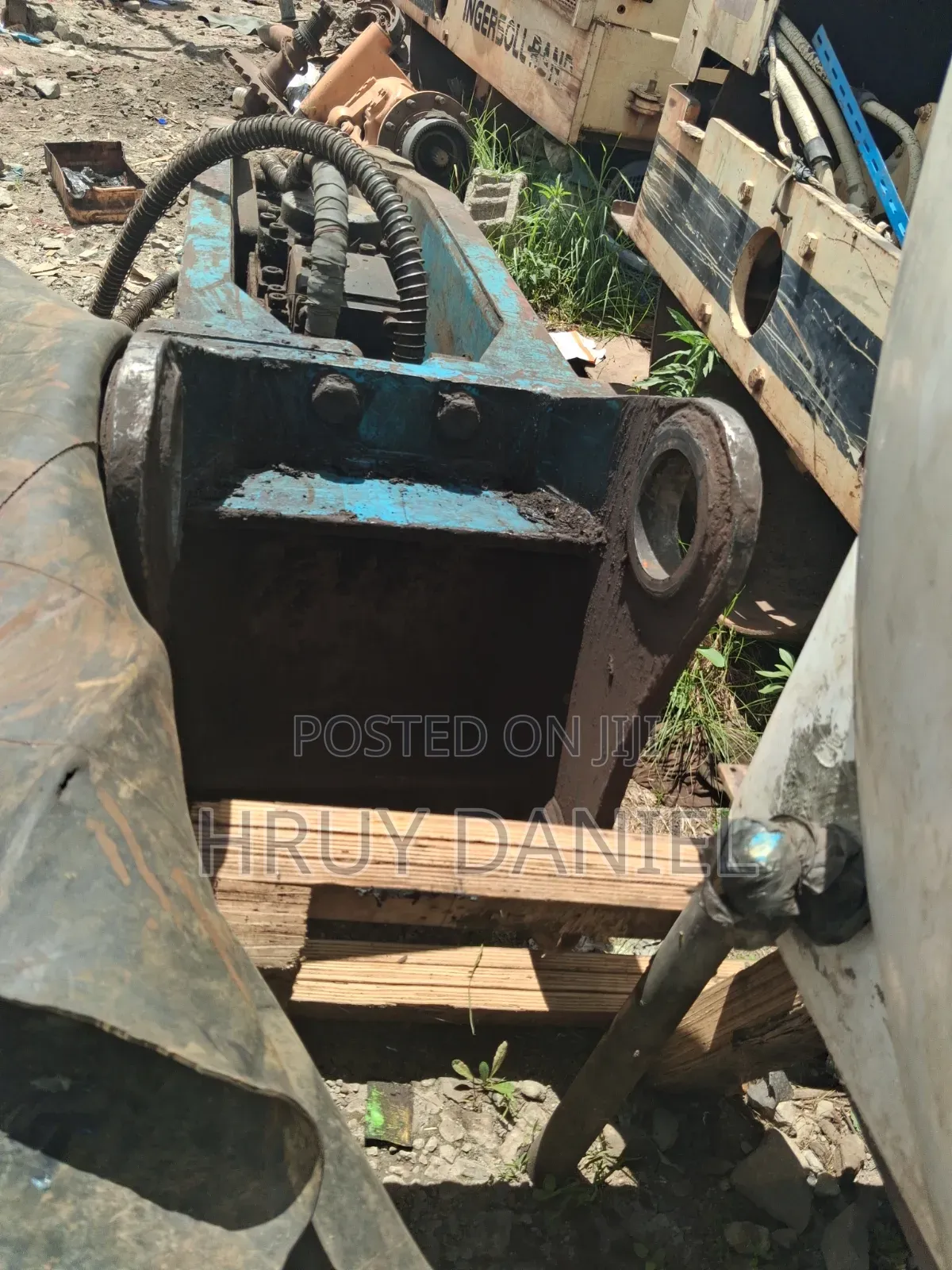 Excavator Jackhammer