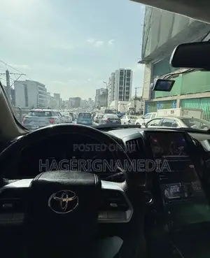 Toyota Land Cruiser 2020 Black