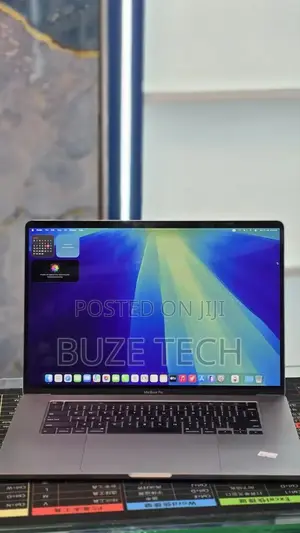 New Laptop Apple MacBook Pro 2019 16GB Intel Core i9 SSD 2T