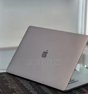 New Laptop Apple MacBook Pro 2019 16GB Intel Core i9 SSD 2T