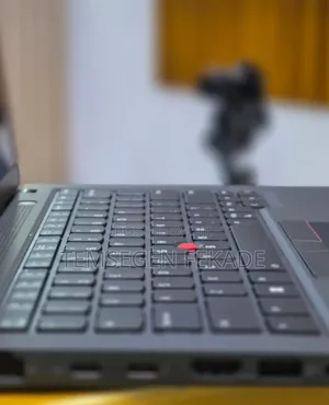 New Laptop Lenovo ThinkPad T14 G4 16GB Intel Core i7 SSD 512GB