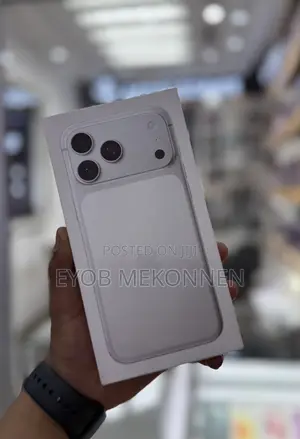 New Apple iPhone 17 Pro Max 256 GB White