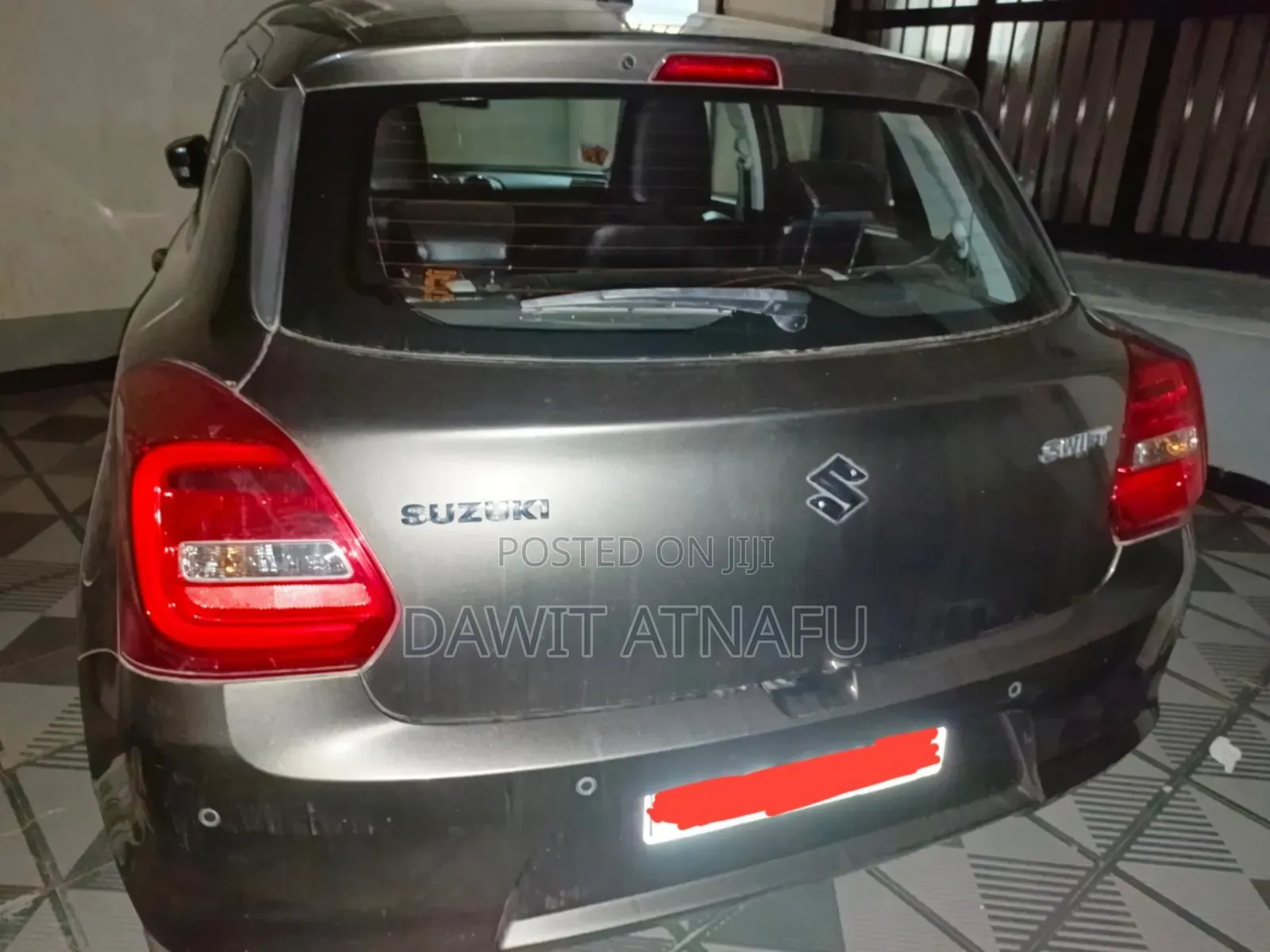 Suzuki Swift 2022 Gray