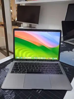 New Laptop Apple MacBook Air 2019 8GB Intel Core i5 SSD 128GB