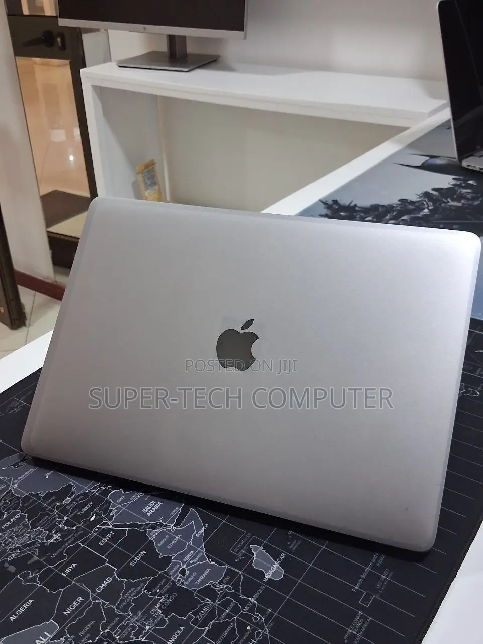 New Laptop Apple MacBook Air 2019 8GB Intel Core i5 SSD 128GB
