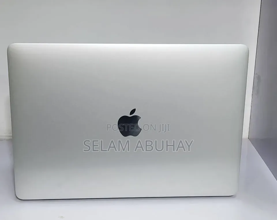 New Laptop Apple MacBook Pro 2020 16GB Intel Core i7 SSD 512GB