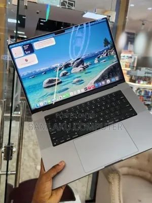 New Laptop Apple MacBook Pro 2021 M1 16GB Apple M1 Pro SSD 1T