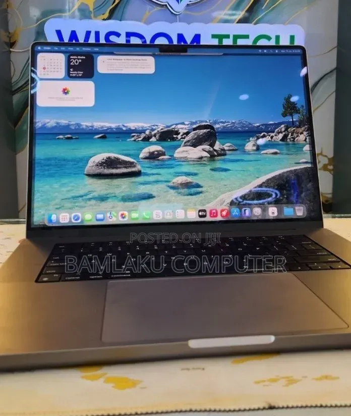 New Laptop Apple MacBook Pro 2021 M1 16GB Apple M1 Pro SSD 1T