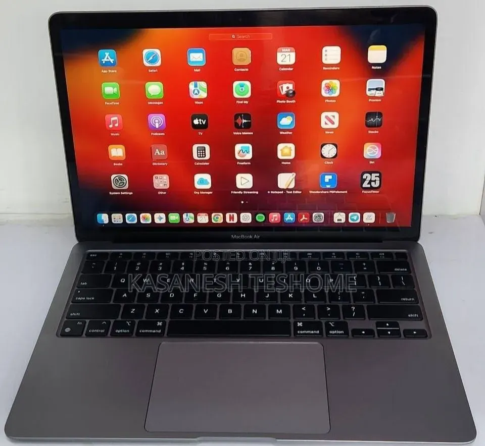 New Laptop Apple MacBook Air 8GB Intel Core M3 SSD 256GB