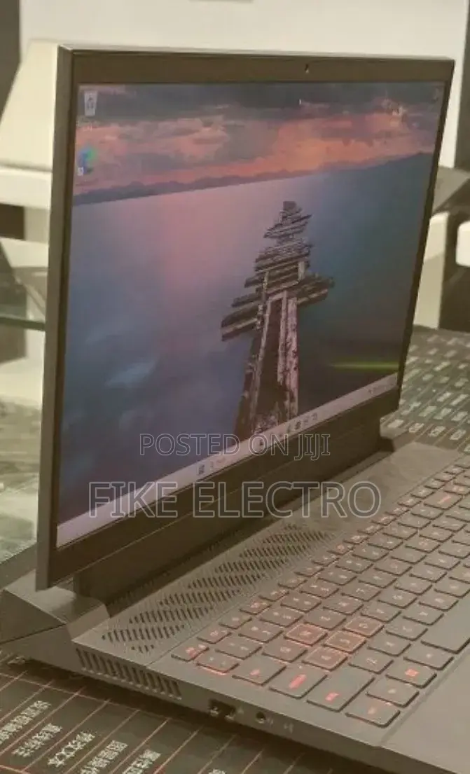 New Laptop Dell G15 5511 16GB Intel Core i7 SSD 1T
