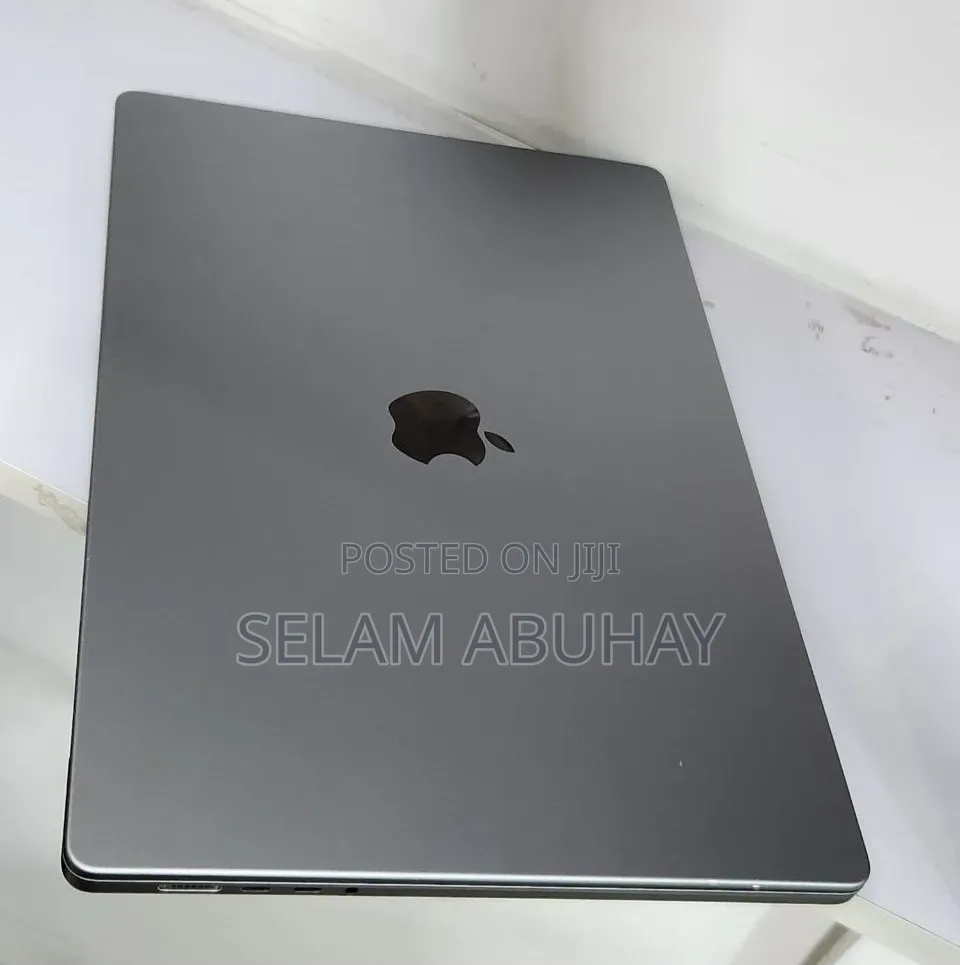 New Laptop Apple MacBook Pro 2021 M1 16GB Apple M1 Pro SSD 512GB