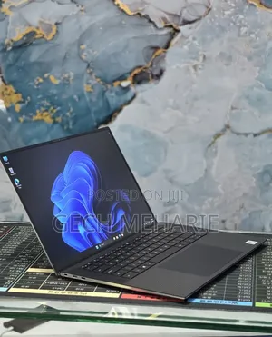 New Laptop Dell XPS 15 16GB Intel Core i7 SSD 512GB