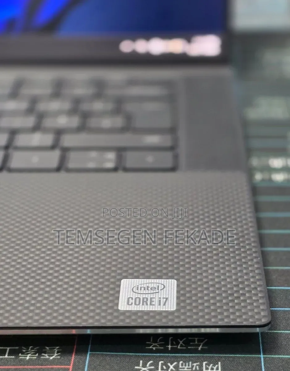 New Laptop Dell XPS 15 16GB Intel Core i7 SSD 512GB