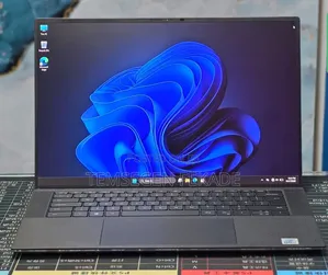 New Laptop Dell XPS 15 16GB Intel Core i7 SSD 512GB