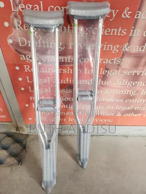 Adjustable Walking Aid Underarm Crutch Basic Adjustable Adult Crutches
