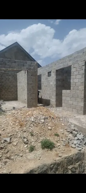 4bdrm Villa in Legetafo, Yeka for sale