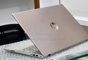 New Laptop HP Pavilion 15 8GB Intel Core i5 SSD 512GB