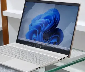 New Laptop HP Pavilion 15 8GB Intel Core i5 SSD 512GB