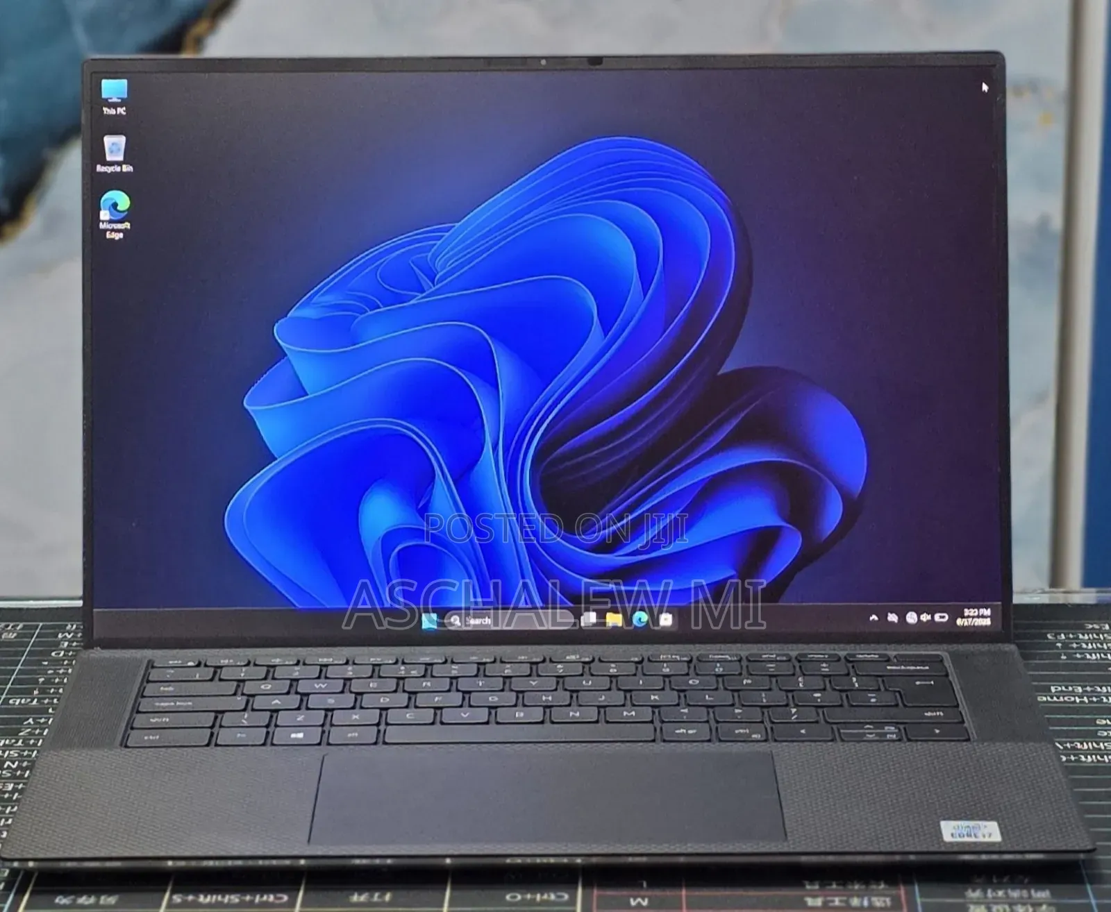 New Laptop Dell XPS 15 16GB Intel Core i7 SSD 512GB