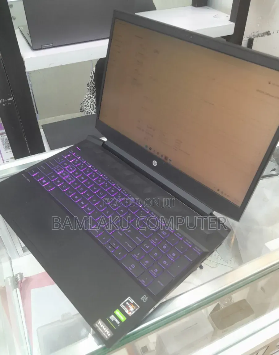 New Laptop HP Pavilion Power 15 16GB AMD Ryzen 5 SSD 512GB