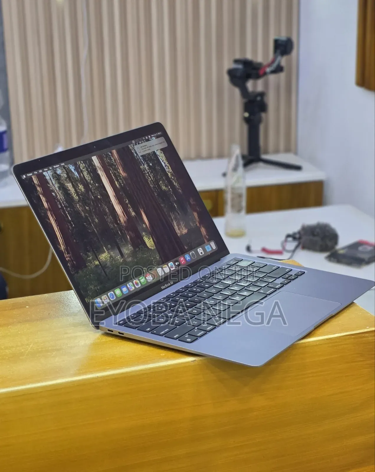 New Laptop Apple MacBook Air 2020 M1 16GB Apple M1 SSD 512GB