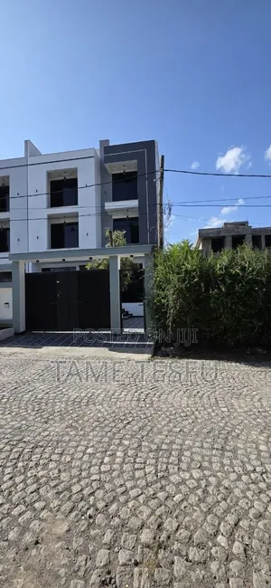 Furnished 8bdrm House in ሀያት, Bole for sale