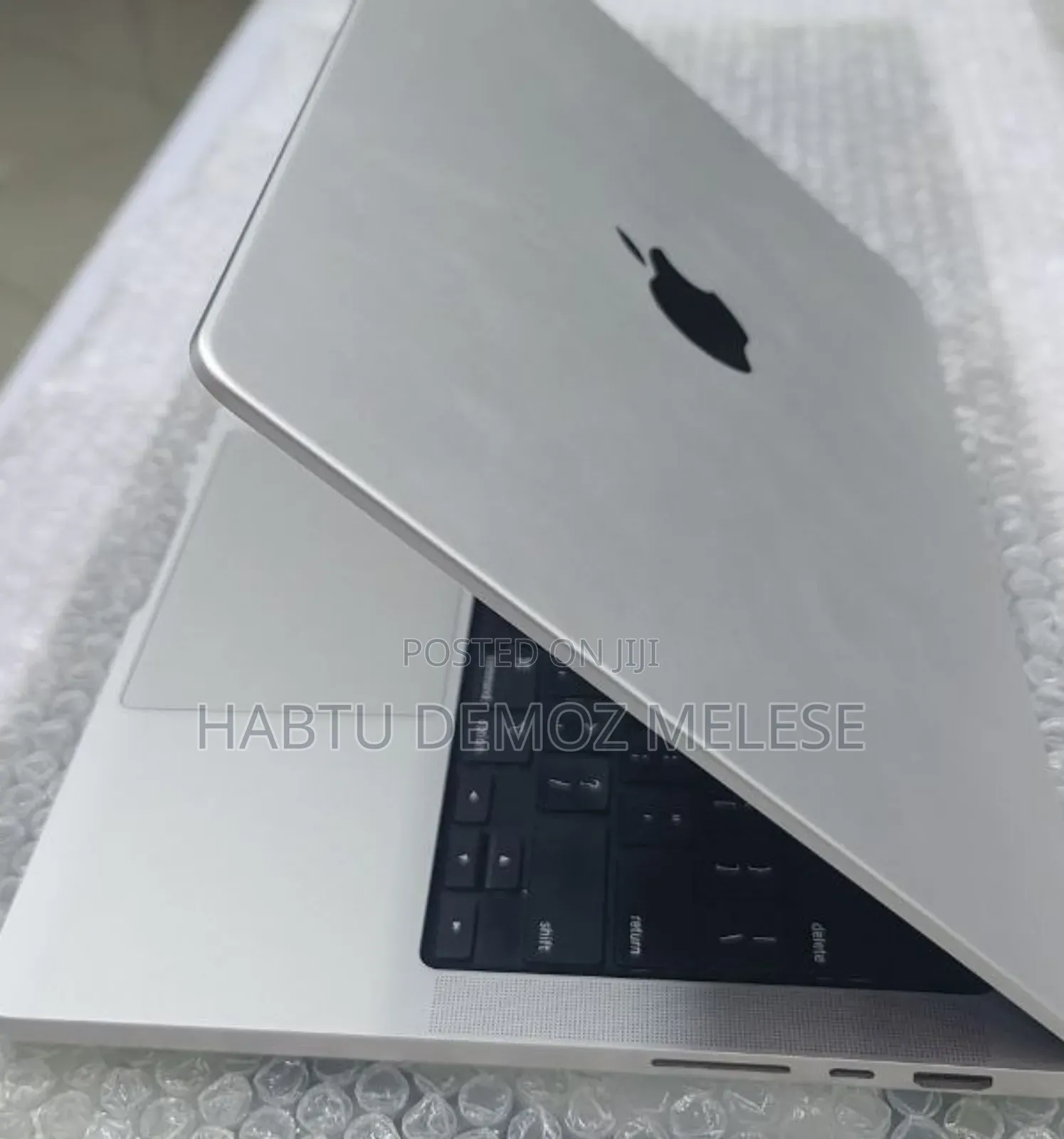 New Laptop Apple MacBook Pro 2021 M1 16GB Apple M1 Pro SSD 512GB