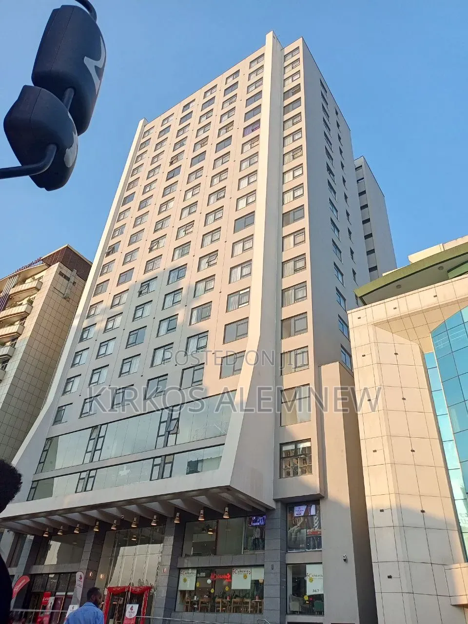4bdrm Apartment in Century, Kirkos for sale