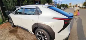 Toyota bZ4X 2023 White