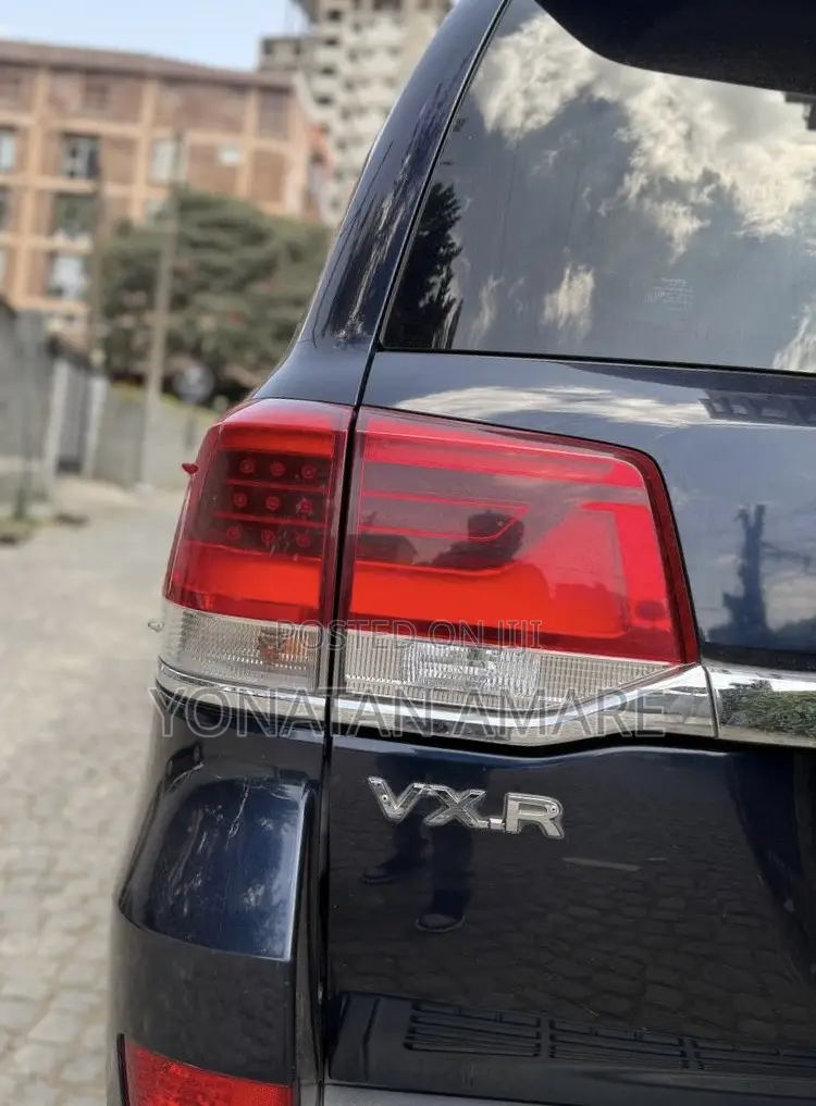 Toyota Land Cruiser 2017 Black